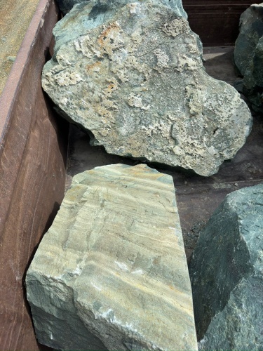 Ландшафтные глыбы зелёные 200-500 килограмм купить в Красноуральске