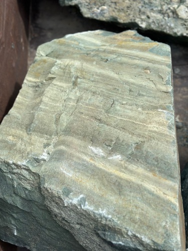 Ландшафтные глыбы зелёные 200-500 килограмм купить в Красноуральске