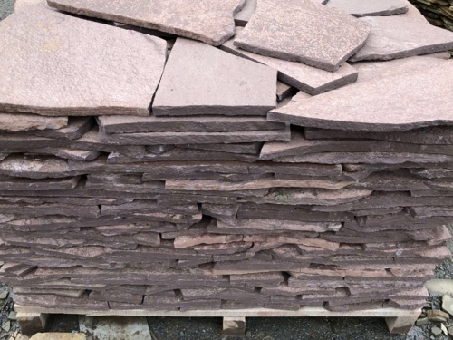 Плитняк лемезит бордовый для облицовки цоколя 20-25 мм  купить в Красноуральске